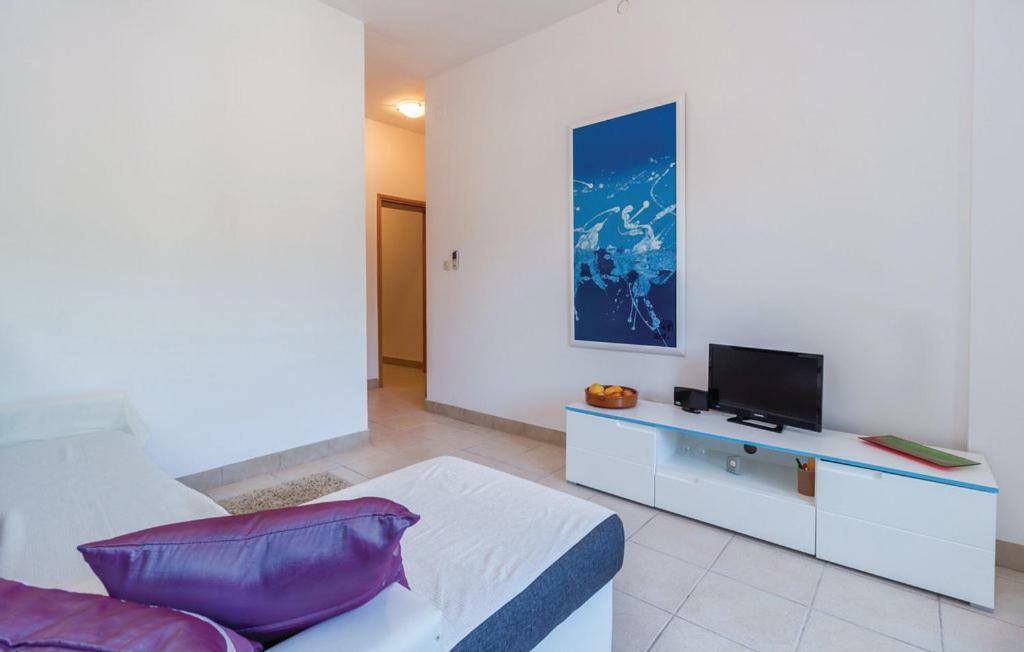 Amz Ap2 Appartement Jadranovo Buitenkant foto